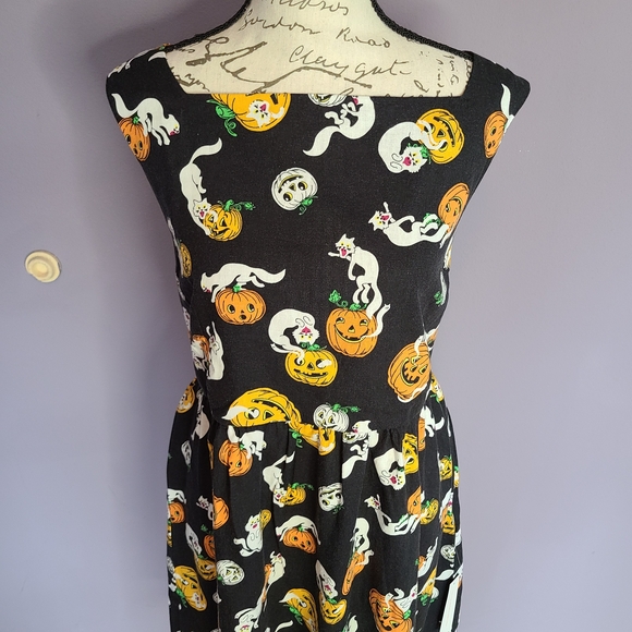 Modcloth Cats And Pumpkins Dress - Picture 2 of 8